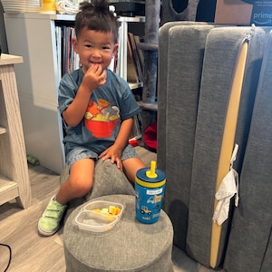 Lan added a photo of their purchase