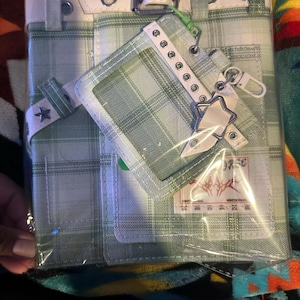 Savannah added a photo of their purchase