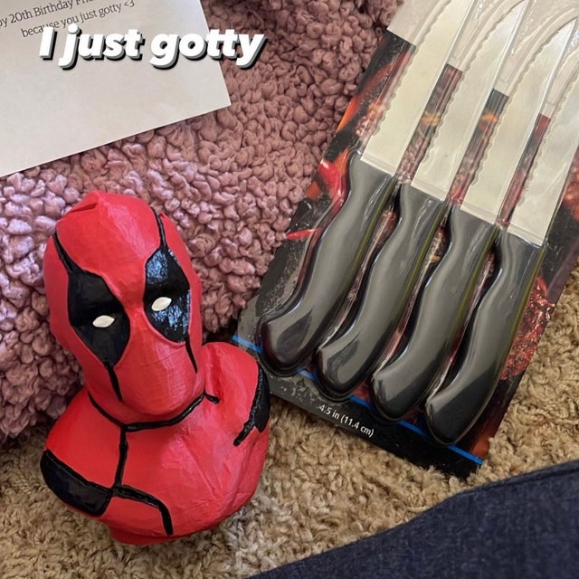 Marvel Comics Deadpool 6 Slot Knife Block Knives Holder RARE Kitchen