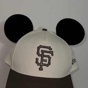 Gisselle added a photo of their purchase