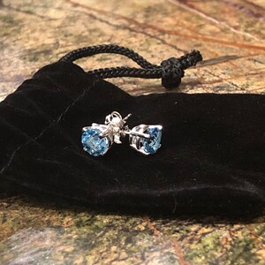 Jeannine added a photo of their purchase