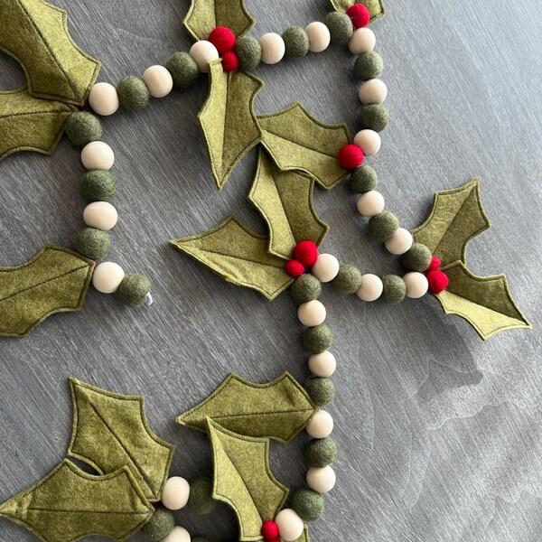 Hand Felted Wool Christmas Garland and Bunting - Cream Leaf and Ball - 6' - Set of 2 Arcadia Home