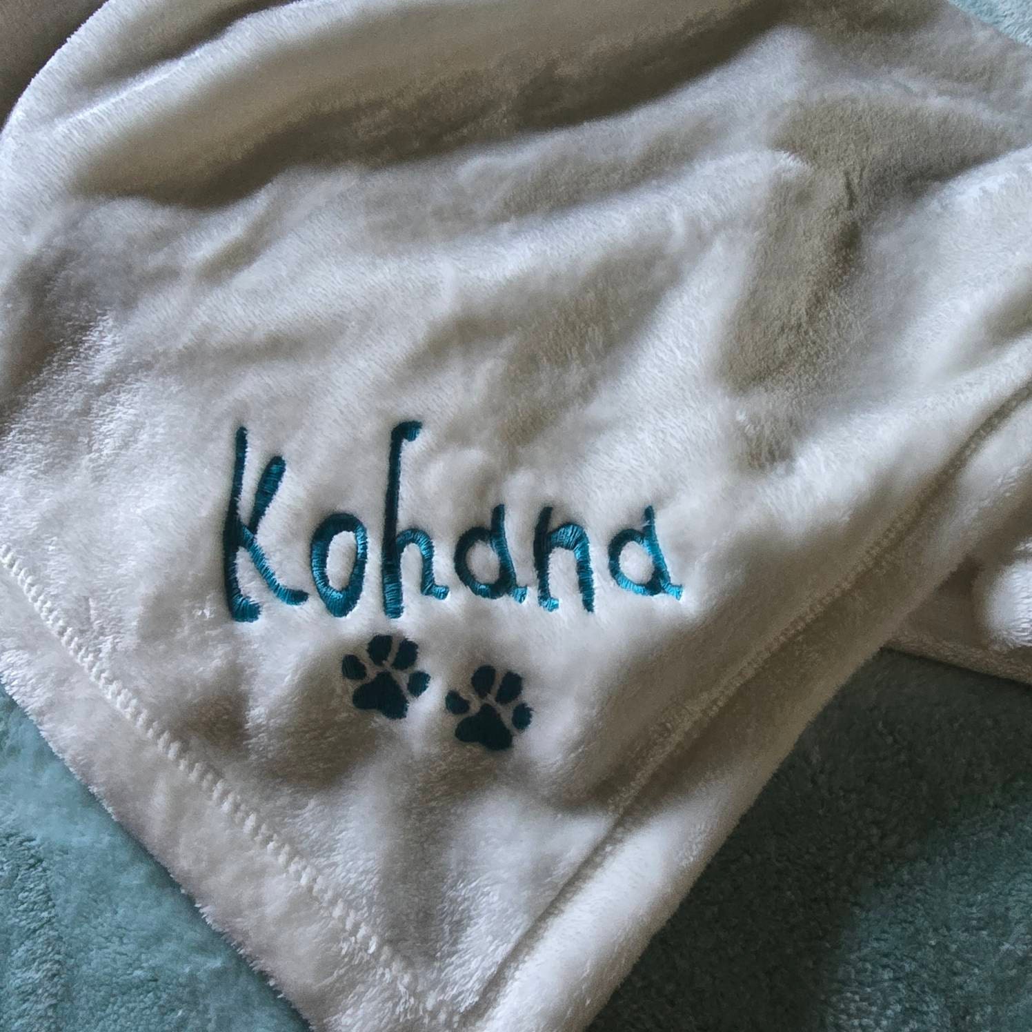 Personalized Soft Blanket for Pet | Blanket with Dogs Name | Blanket with Cats Name Custom Embroidered Blanket for Dog, Cat, with Paw Prints