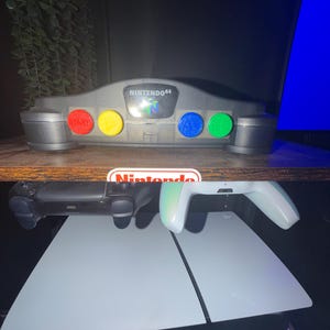 Jairo added a photo of their purchase