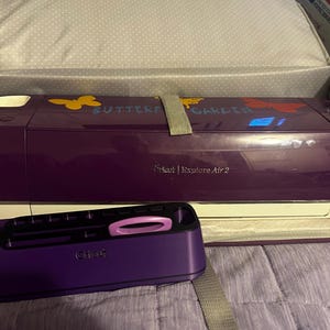 Katinea added a photo of their purchase