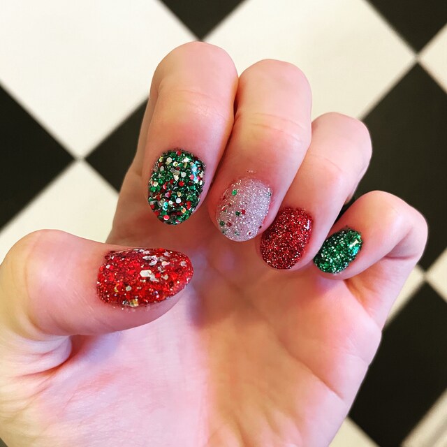 Christmas cheap dip nails