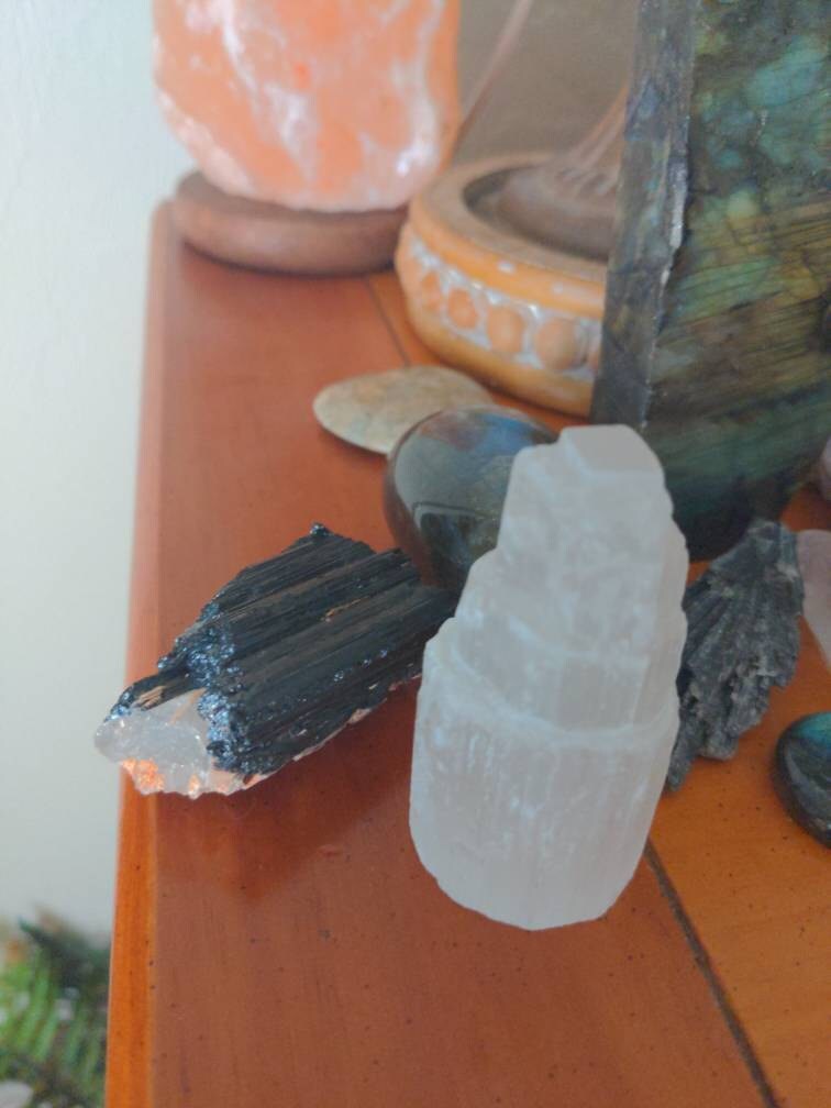 2 Selenite Towers & 2 Extra Grade Black Tourmaline Logs: Home Protection Kit