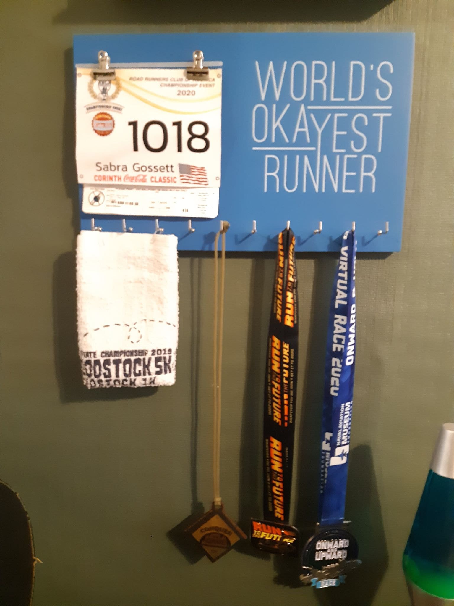 Running Medal Bib Holder Worlds Okayest Runner - Medal Holder, Medal Rack, Medal Display, Race Bib Display, Race Bib Holder
