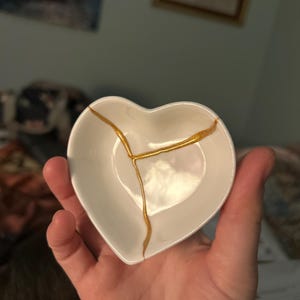 Eve added a photo of their purchase