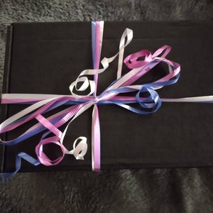 Beauty By The Pound - Mystery Makeup and More - You Choose Weight - Full Size + Minis - Great Gift Idea! Hand Picked Scoop Box