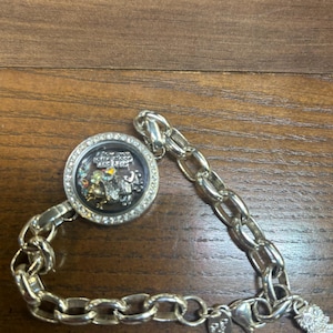 Kristy added a photo of their purchase