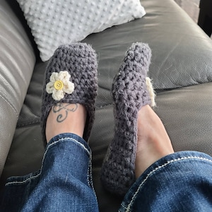 Adult Slippers Crochet Pattern Pdfeasy Great for Beginners | Etsy