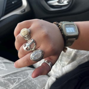 シルバーピースサインリング、925スターリングシルバー、ハンドメイド