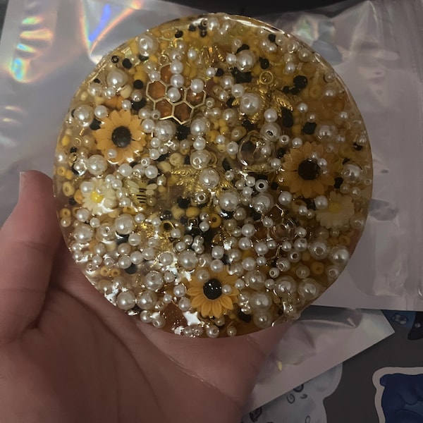 REUSABLE Crystal Themed Picky Pad Use 30 Times Fidget Toy, Skin Picking ...