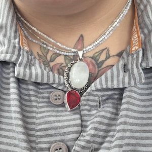 Isialina added a photo of their purchase