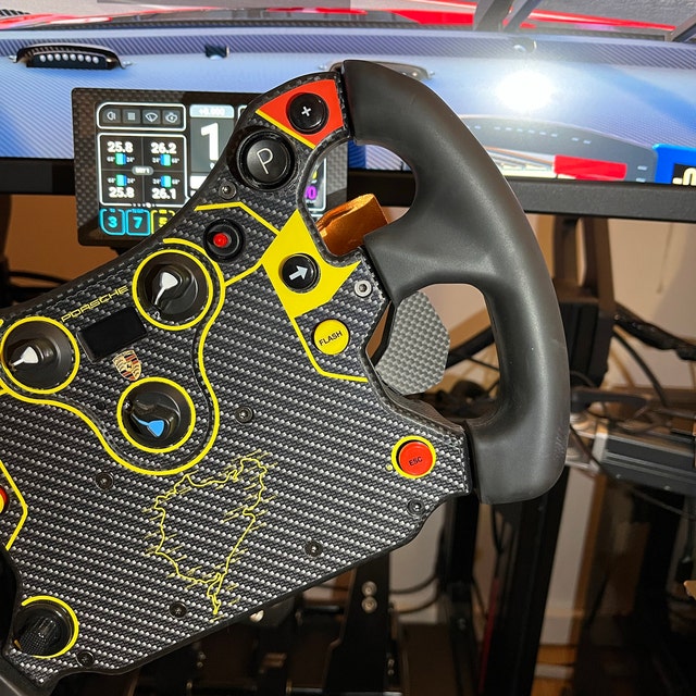 Real Carbon Fanatec Mclaren GT3 CSL Elite Steering Wheel Real Carbon Fanatec Mclaren GT3 CSL Elite Steering Wheel