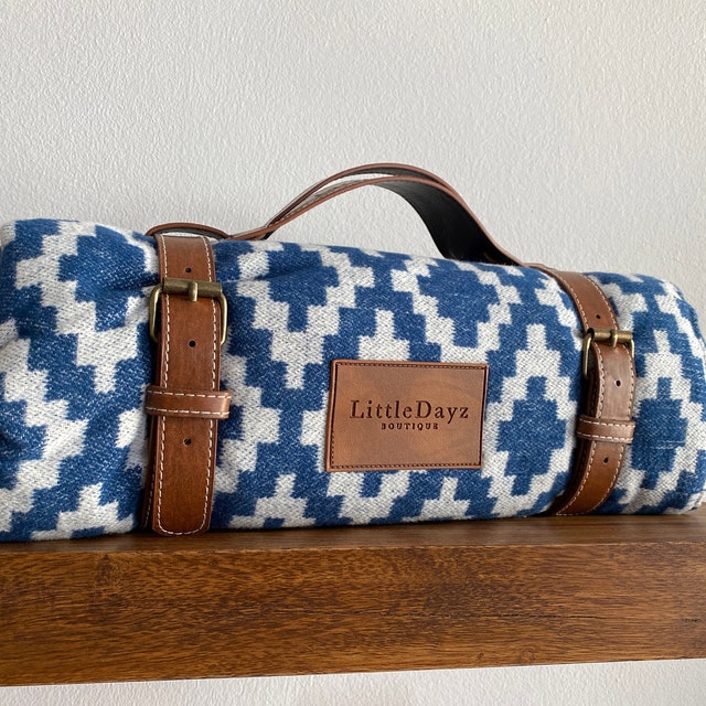 Vintage look Large Outdoor Waterproof Picnic Camping Blanket