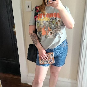 Ana added a photo of their purchase
