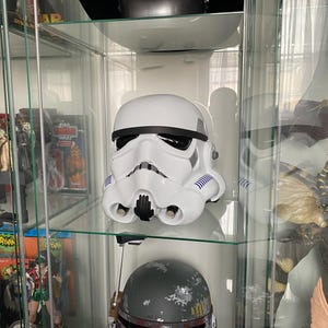 ストームトルーパーヒーローのフルサイズスターウォーズヘルメット