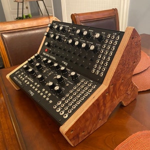 Moog 2-tier Rack Stand for Moog Mother 32 / DFAM