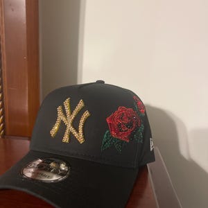 New York Yankees Black Hat: Hand-jeweled Swarovski Crystal  display picture 3