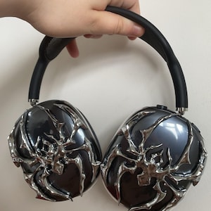 Aleksandra added a photo of their purchase
