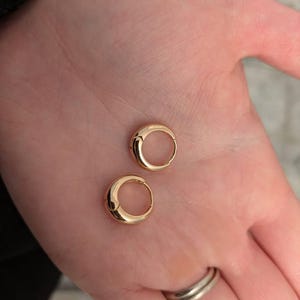 Caitlin added a photo of their purchase