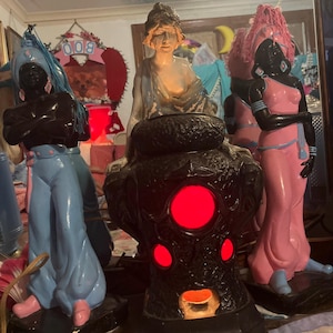 Dee added a photo of their purchase