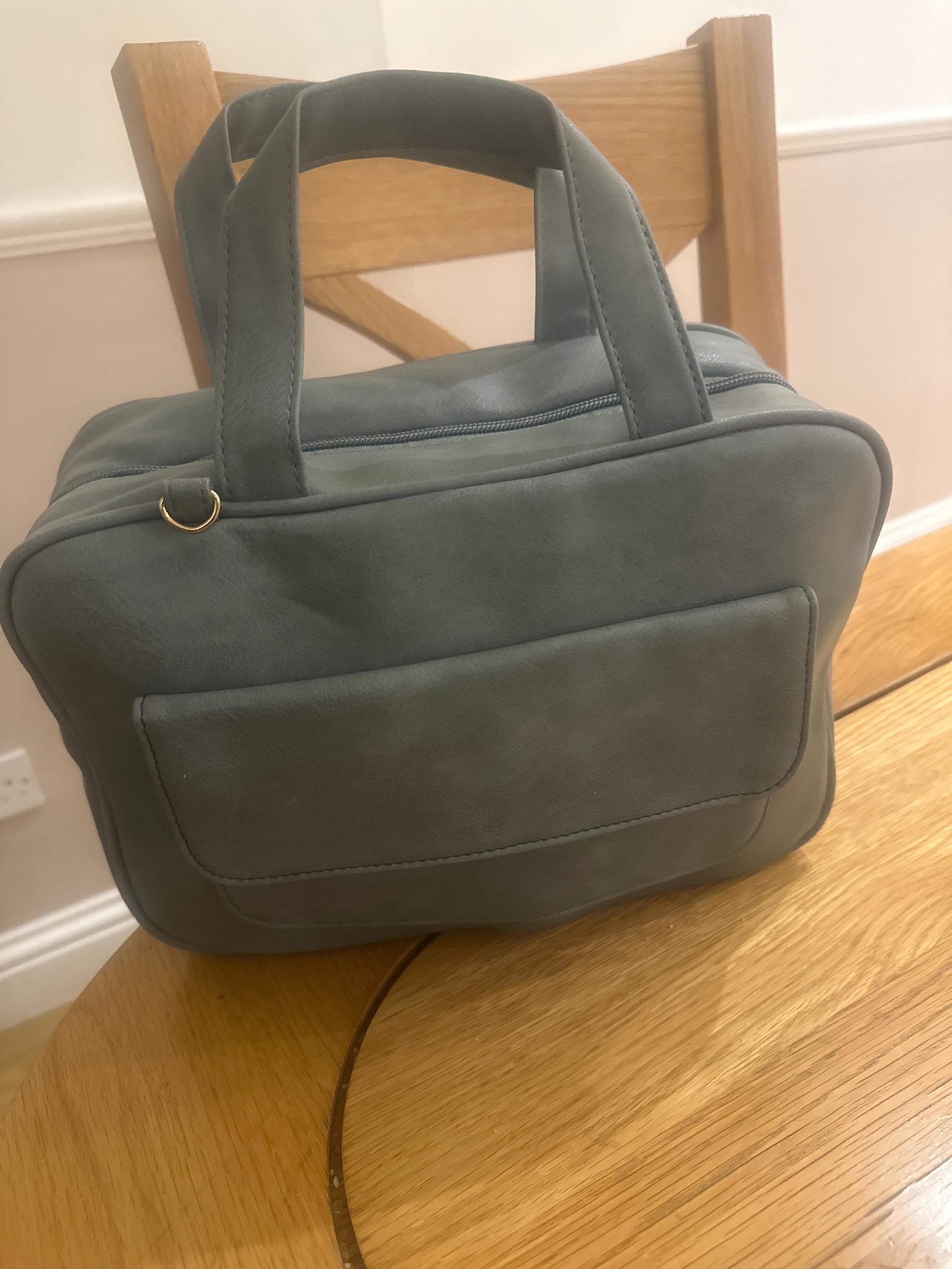 Personalized Hanging Leather Makeup Bag – Hanging cosmetic bag｜Multi-layer cosmetic bag｜Portable cosmetic bag