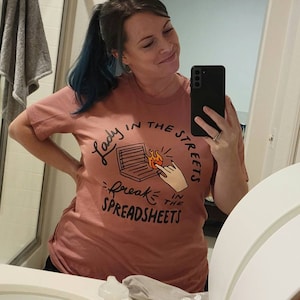 Kayleigh added a photo of their purchase