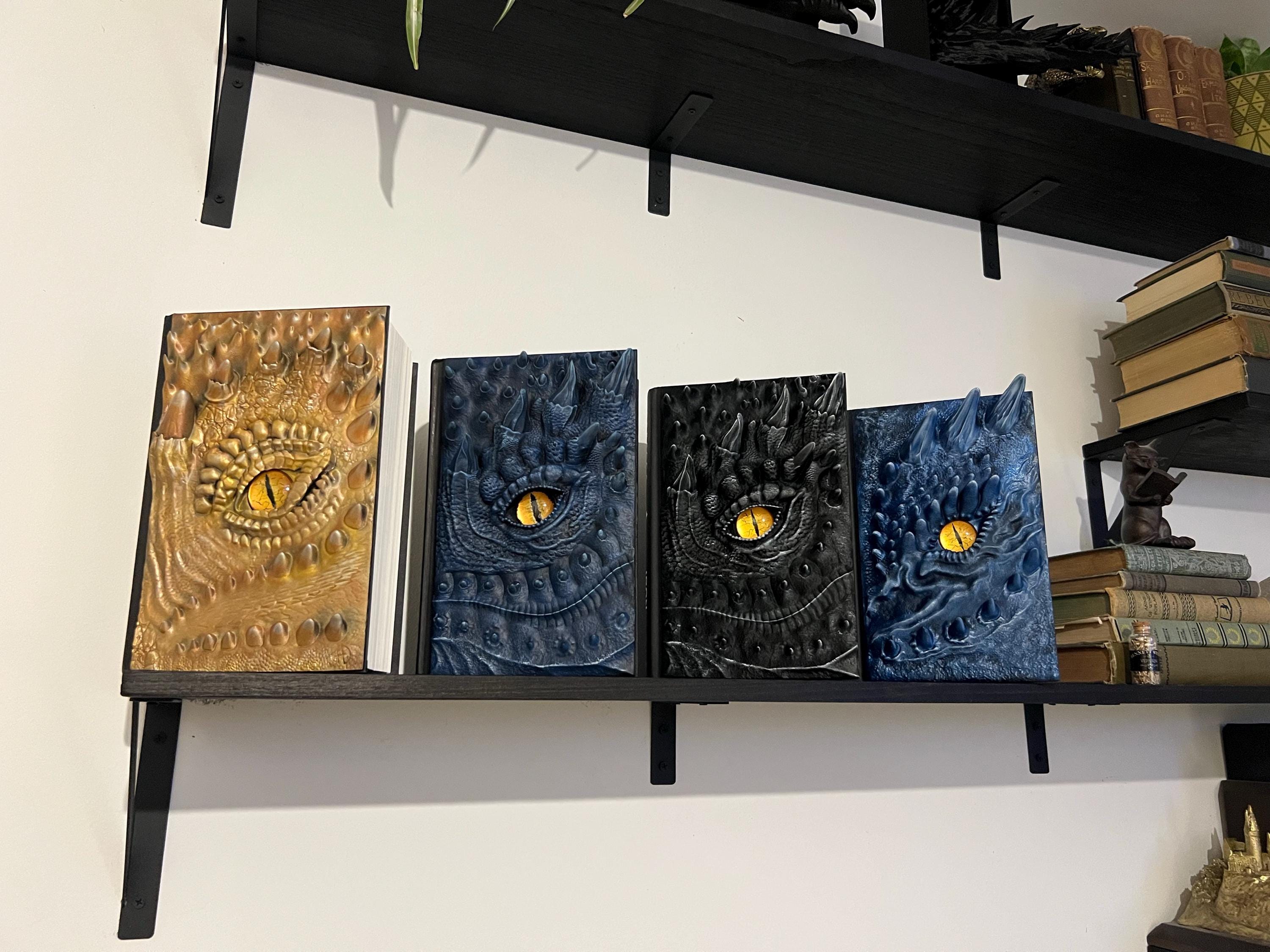 Onyx Storm Special Edition Custom Hardcover Novel - Limited Edition Gift for Book Lovers