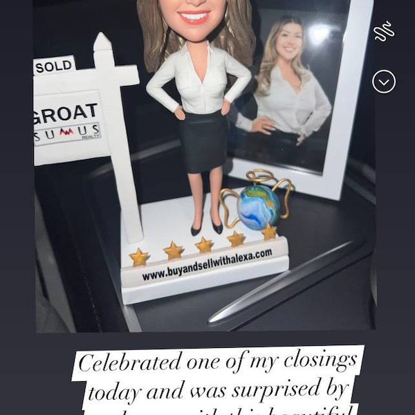 Make Your Own Bobblehead - Custom Photo Figurine Creator main image 1