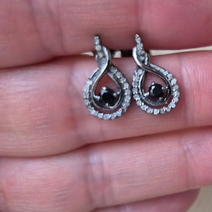 Kathrina added a photo of their purchase