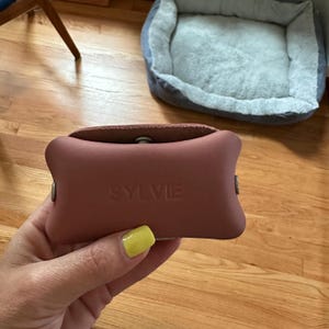 Ela added a photo of their purchase