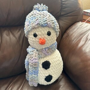 雪だるまのかぎ針編みパターン、チリーチャーリー、クリスマス、編み