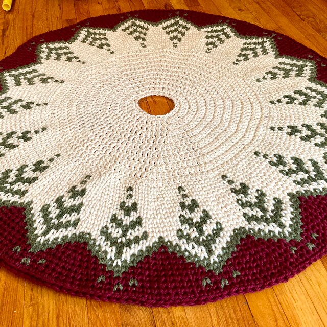 A customer's finished Pine Christmas Tree Skirt Crochet Pattern