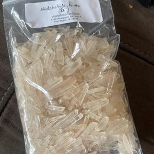 Faiqa added a photo of their purchase