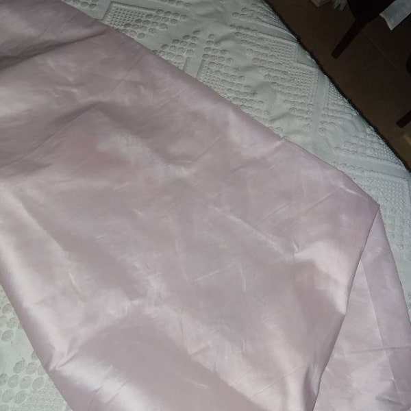Vanilla Taffeta Silk Fabric main image 0