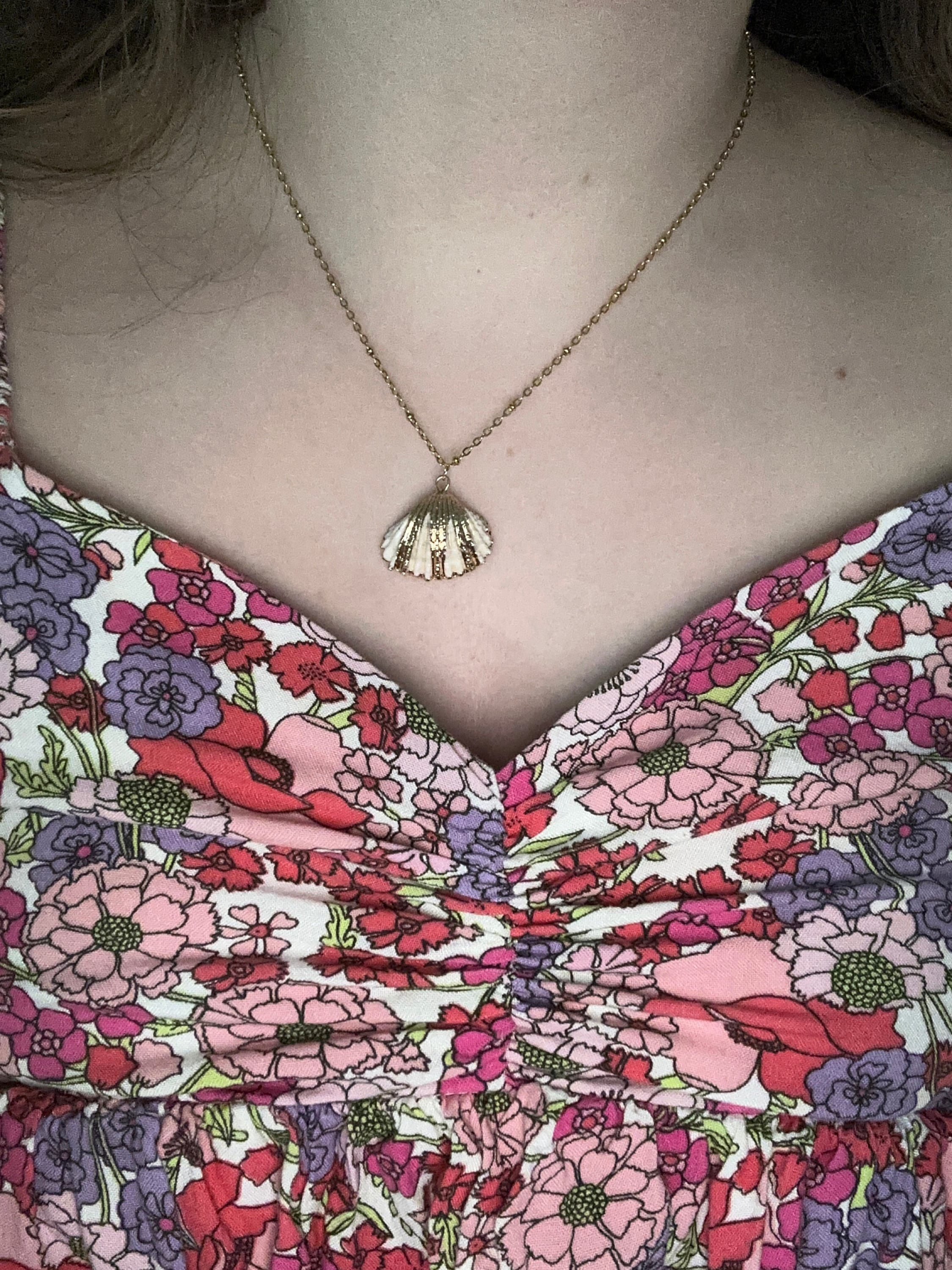 Natural Seashell Necklace, Boho Jewelry, Seashell Pendant Necklace, Cowrie Adjustable Necklace, Beach Wedding, Ocean Jewelry