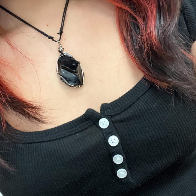 Pendentif Triangulaire En Obsidienne Noire Naturelle - Amulette Fil Anallergique