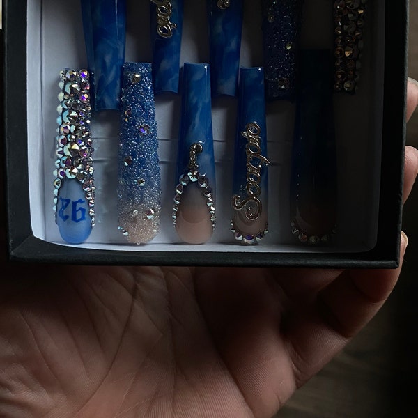Nails - acrylic press on