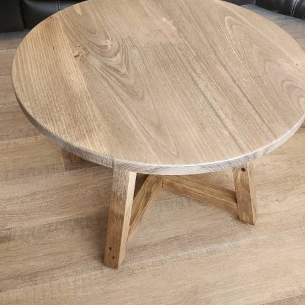 Round Wooden End Table, Coffee Table, Many Colors Available - Etsy