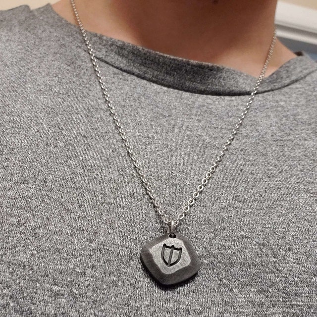 FFXIV Necklace Soul Crystal Locket Style Charm - Dawntrail FFXIV Necklace Soul Crystal Locket Style Charm - Dawntrail