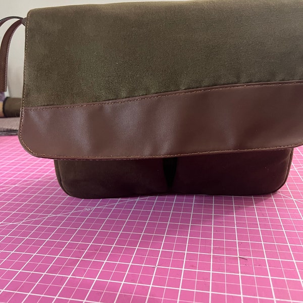 Laptop Bag Sewing Pattern in 2 Sizes: Messenger, Shoulder Bag Tutorial ...