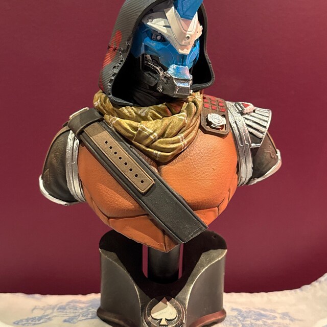 Cayde-6 Destiny 2 Bust Hand Painted Statue 8