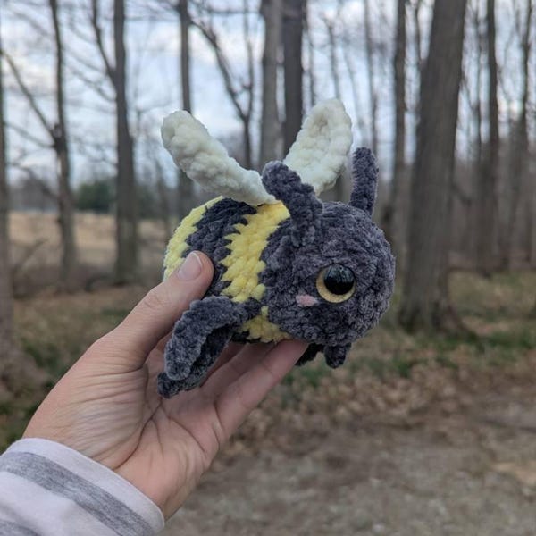 Busy Bumble Bee Crochet Pattern - Etsy