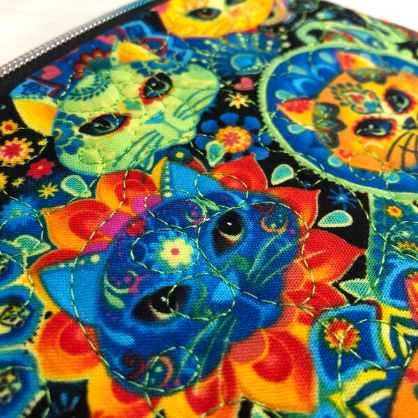 Paw Print Edge to Edge Quilting Design: Continuous Line Dog or Cat Paws ...