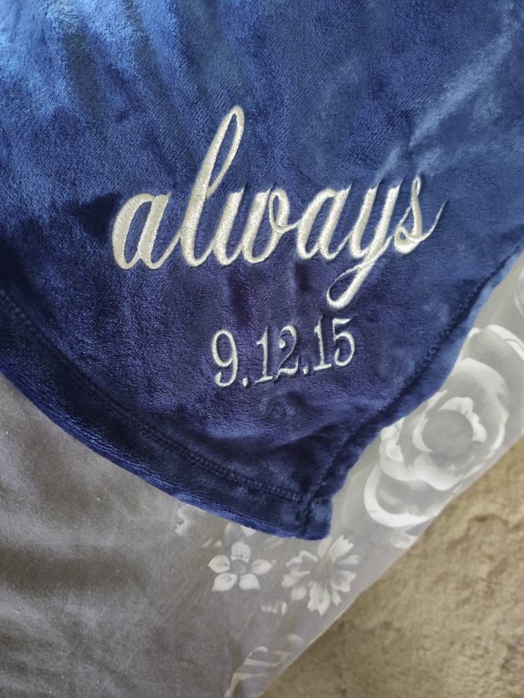 Personalized Custom Soft Blanket with Name and Date - 8 Colors To Choose From