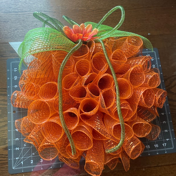 17" Fall/autumn Deco Mesh Orange Pumpkin Wreath With Sunflower - Etsy