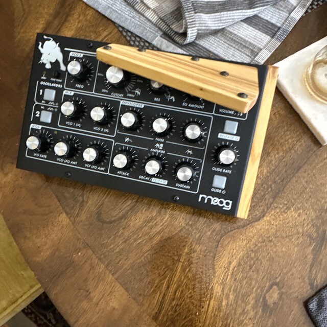 Moog Minitaur & Sirin オリーブウッドサイドパネル